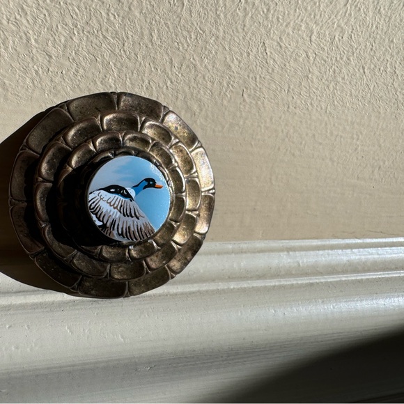 JAJ Pyrex Wildfowl broken China upcycled vintage brooch - Picture 3 of 6